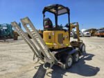 Mini Pelle Caterpillar 301.7CR + 3 godets + Remorque – Image 5