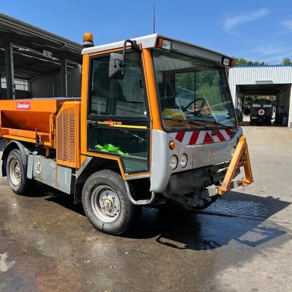 Tracteur Boki 1251 HY