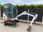 Mini Pelle Bobcat 320 1,6T + 3 godets – Image 7