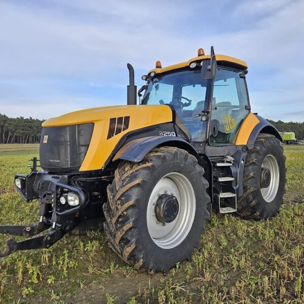 Tracteur JCB Fastrac 8250