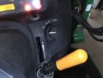 Tracteur John Deere 3320 – Image 21