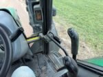 Tracteur Valtra C110 avec chargeur frontal – Image 6