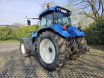 Tracteur New Holland TVT 155 – Image 6