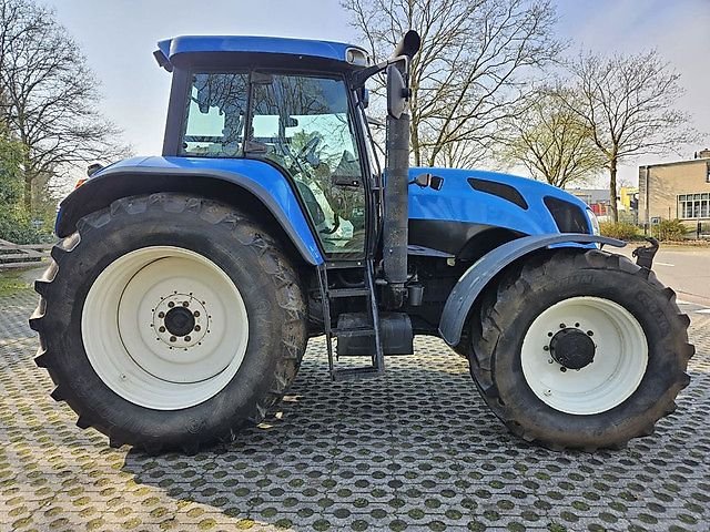 8724394_63260617.jpg Tracteur New Holland TVT 155 – Image 1