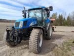 Tracteur New Holland TS135A Plus – Image 4