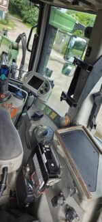 Tracteur Fendt 820 Vario Com3 RTK – Image 17