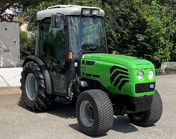 Tracteur Deutz AgroCompact F100